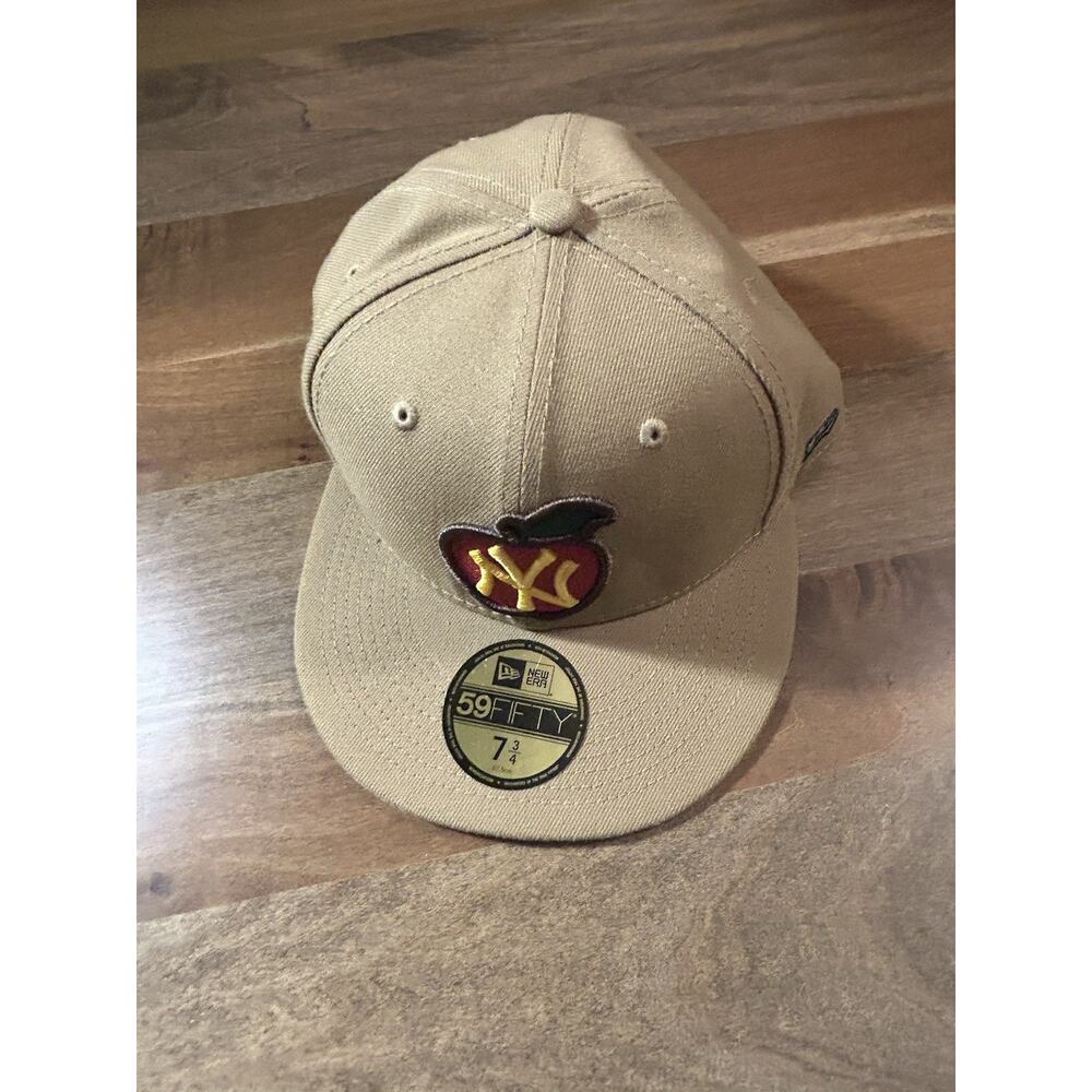 New Era 59FIFTY NYC Big Apple Fitted Hat Size 7 3/4 | New w/ Sticker